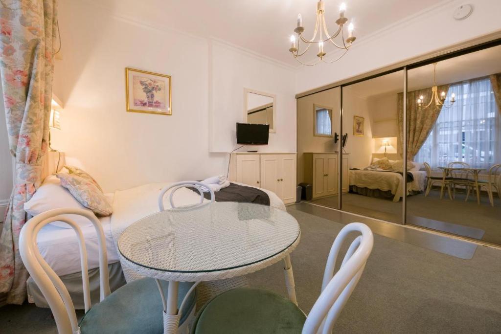 Apartamento Fabulous Split Level Studio Hyde Park H3 Londres