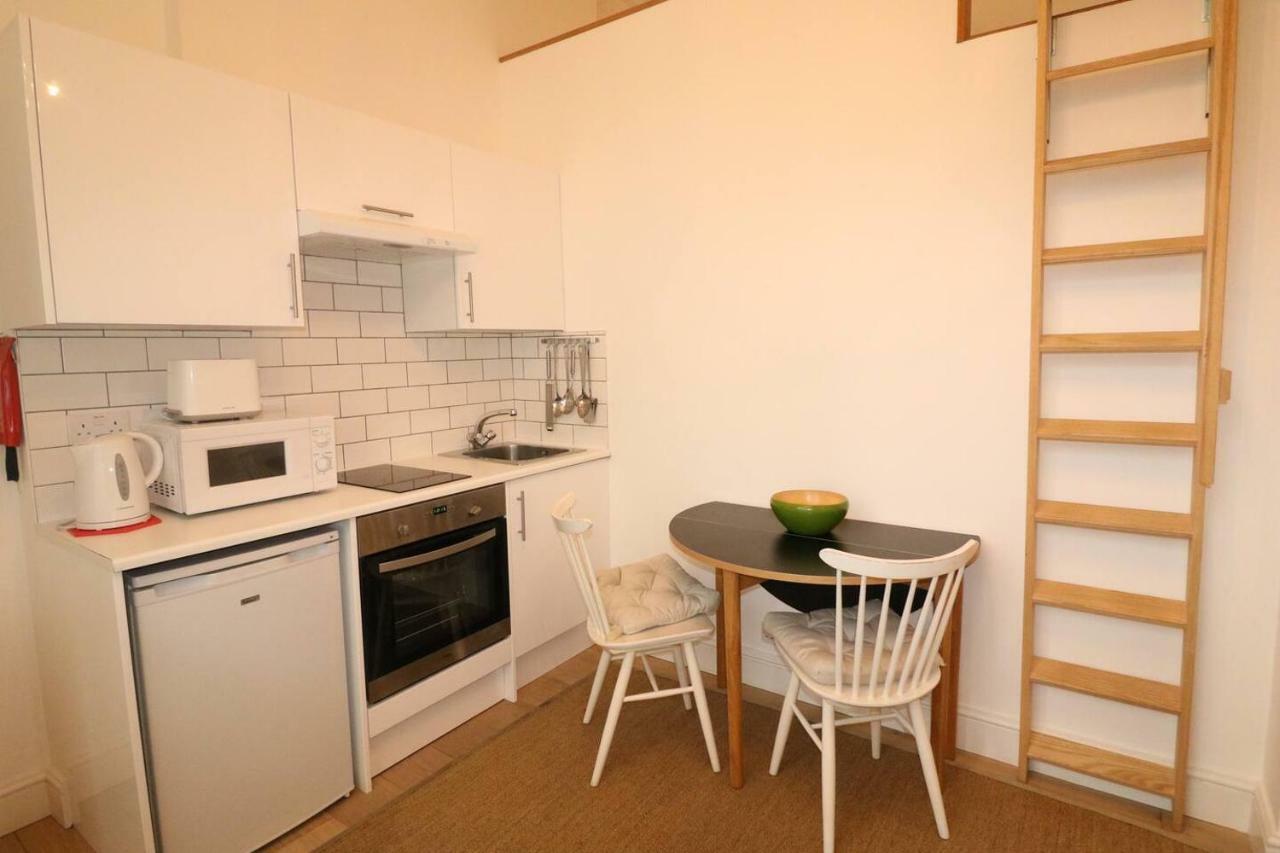 Fabulous Split Level Studio Hyde Park H3 Apartamento Londres