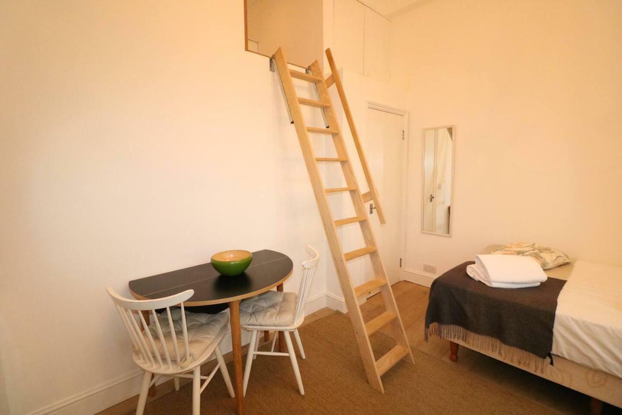 Apartamento Fabulous Split Level Studio Hyde Park H3 *